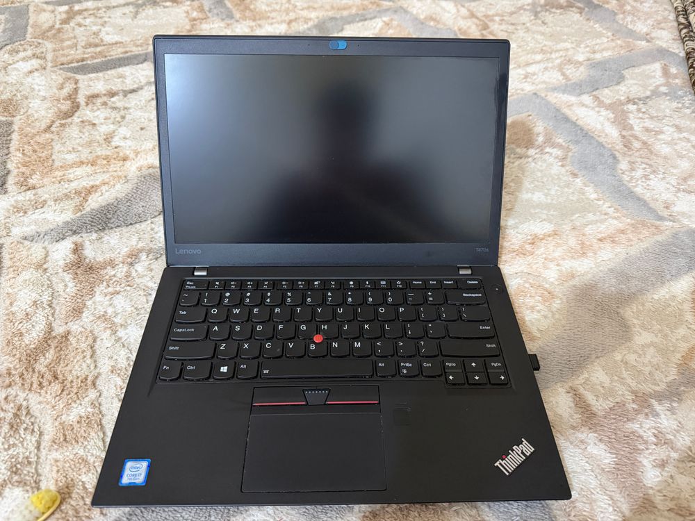 Lenovo thinkpad T470S Core i7 gen 7 ram 8 GB DDR4 Ssd 256 GB display FHD 14inch Touch screen keyboard blue switch